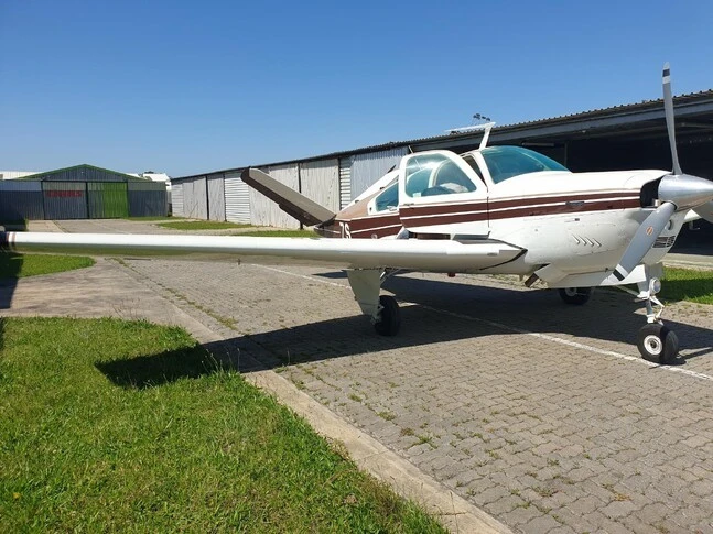 1978 Beechcraft V35B Bonanza listing photo