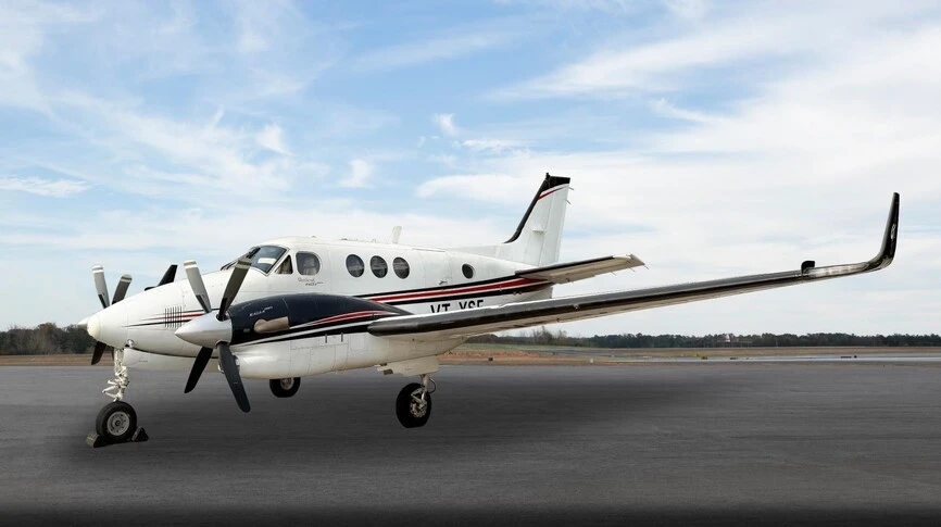 2011 Beechcraft King Air C90Gtx listing photo