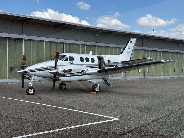 1996 Beechcraft King Air C90B listing photo