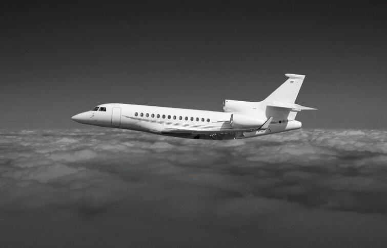2010 Dassault Falcon 7X listing photo