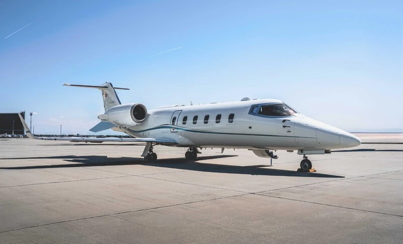 1999 Bombardier Learjet 60 listing photo