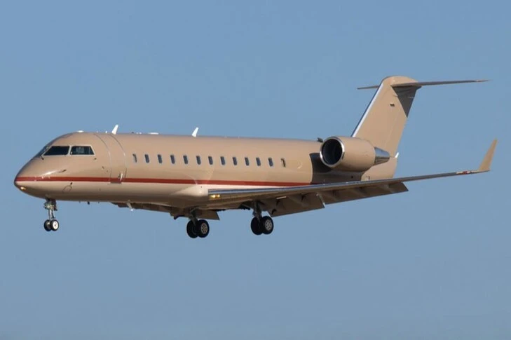 Bombardier Challenger 850 listing photo