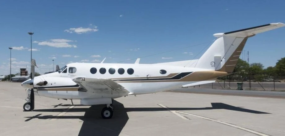 1999 Beechcraft King Air B200 listing photo