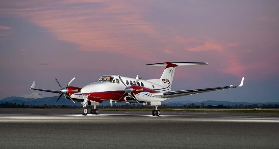 2004 Beechcraft King Air B200 listing photo