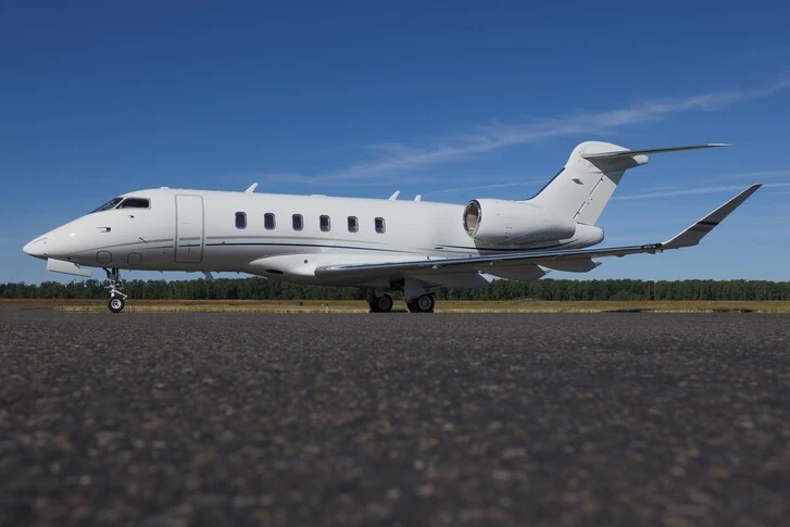 2019 Bombardier Challenger 350 listing photo
