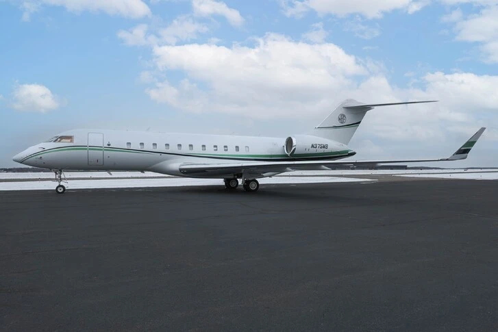 2009 Bombardier Global 5000 listing photo