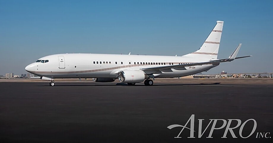 2003 Boeing 737 listing photo