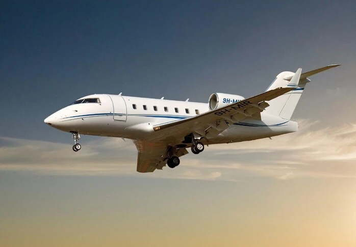 1998 Bombardier Challenger 604 listing photo