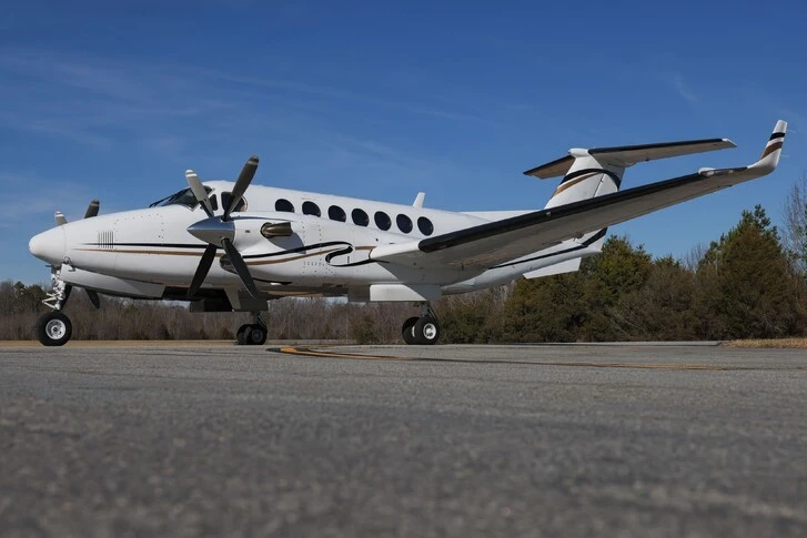 1996 Beechcraft King Air 350 listing photo